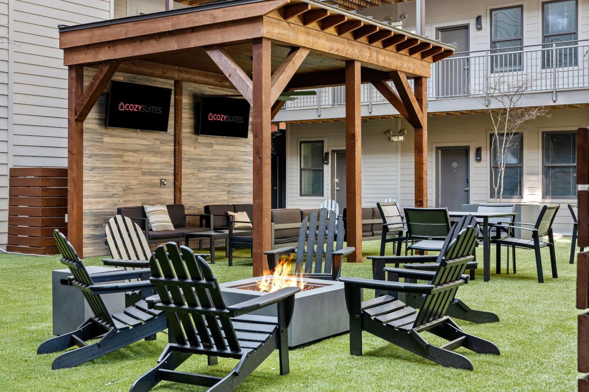 Cozysuites Music Row Bold 1Br W Free Parking 내슈빌 외부 사진